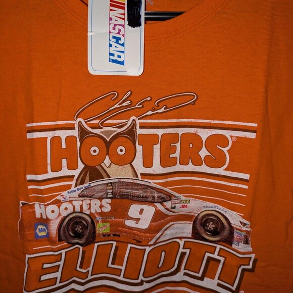 Chase Elliott Hooters NASCAR Orange Women's T-shirt - Picture 2 of 3
